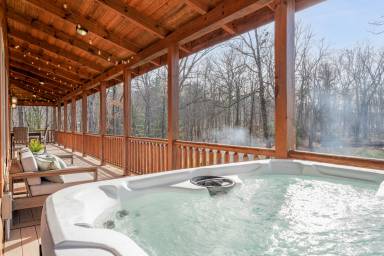 Cabin Elkton