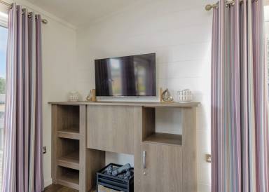 Chalet with terrace | Next to the beach