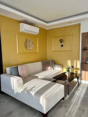 Pleasant rental apartment with pool | Sea view | Beach nearby