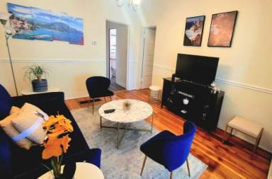 Chateau de Woodlawn - Room II - Le Parisienne