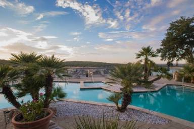 Villa Lago Vista