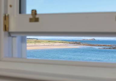 Holiday apartment with garden & barbecue | Suitable for remote work