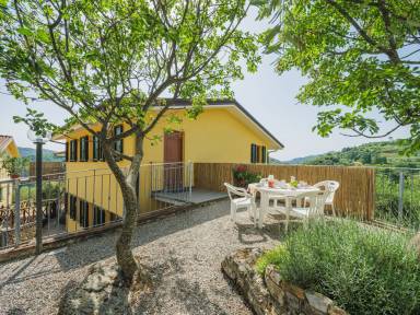 Apartamento con jardín, barbacoa y terraza | Vistas a la naturaleza