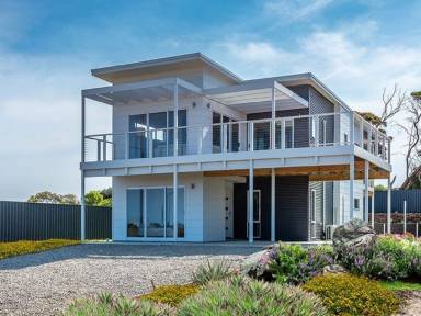 Villa Yard Emu Bay