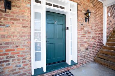 Apartment Staunton