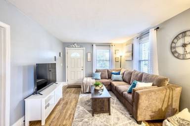 Airbnb  Belmar