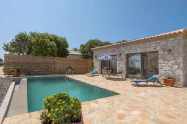 House Vasilikos