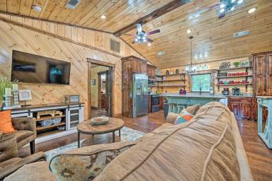 Cabin Eagletown