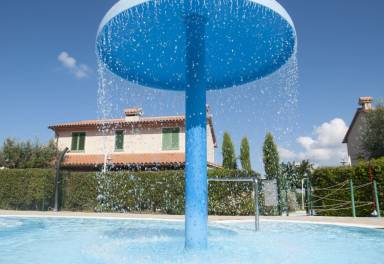 Farm with pool, barbeque & garden | Nature view