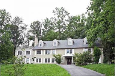 Bed and breakfast  Potomac