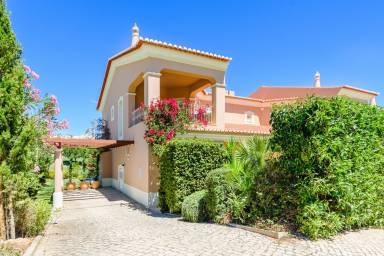 Villa Lagos