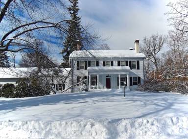Bed and breakfast  Millbrook