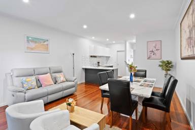 Hus Melbourne City