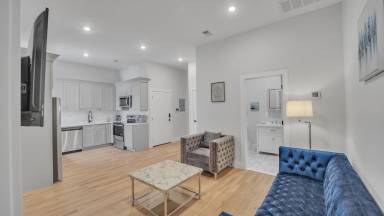 Apartment  Newark