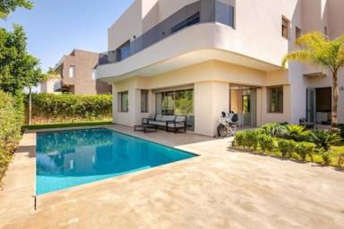 500 m² Villa