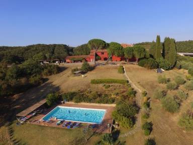 Ferienwohnung in Civitella Paganico mit Grill, Pool & Sauna