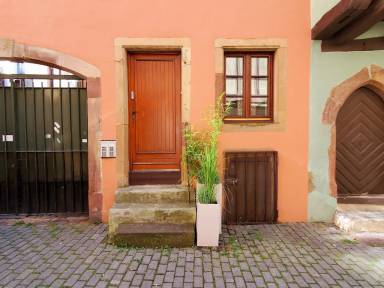Airbnb  Straßburg