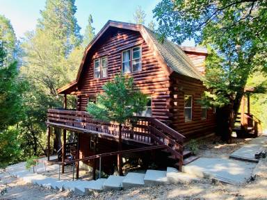 Cabin Pine Cove