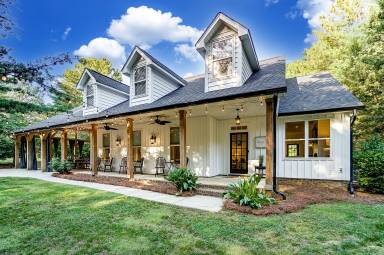 House  Charlotte