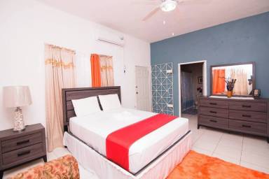 House Ocho Rios