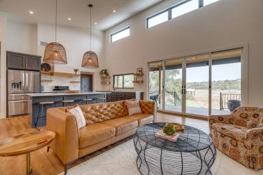 214 m² House