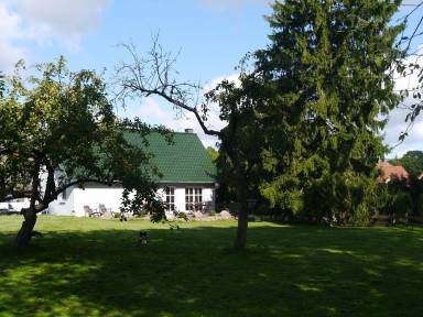 Modernes Ferienhaus in Kasnevitz mit Eigenem Garten