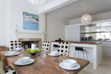 Huis 280 m²