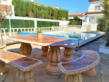 Maravillosa casa vacacional totalmente equipada con piscina privada y barbacoa | Al lado de la playa | Admite perro