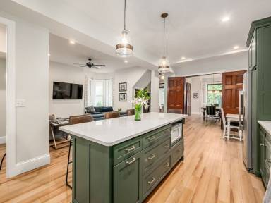 House  Hilliard