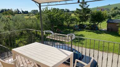 Appartamento con giardino, terrazza e barbecue | Vista sulla natura