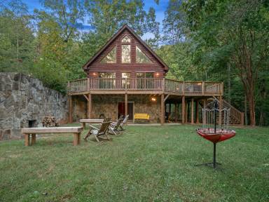 Cabin  Marion