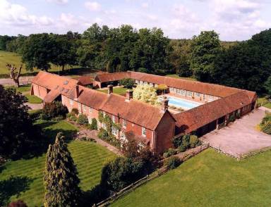 Farmhouse Woking