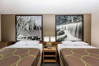Motel  Hays