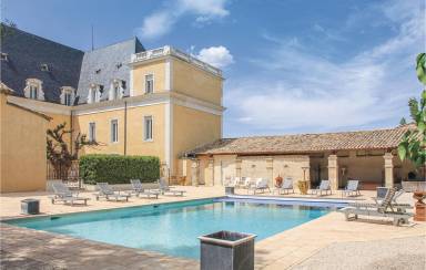 Maison de vacances 640 m²