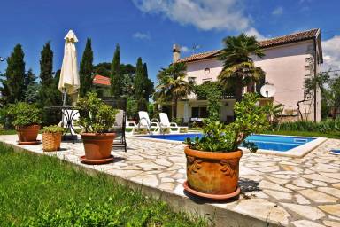 165 m² House