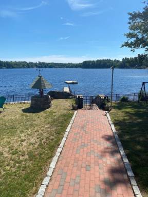 Cottage Sandown