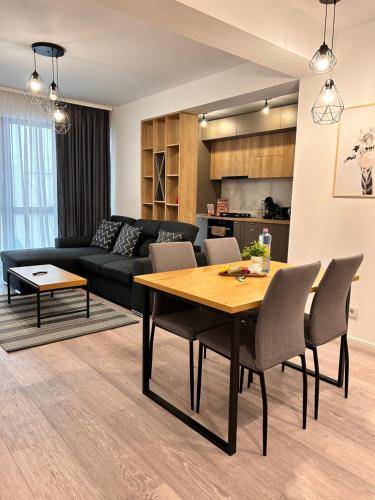 Apartment Sector 4