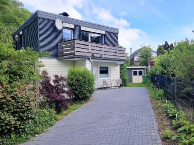 90 qm Ferienhaus nah zum Wasser mit eingezäuntem Grundstück für 6 Gäste mit Hund ∙ Maasholm-Bad, Maasholm, Schlei