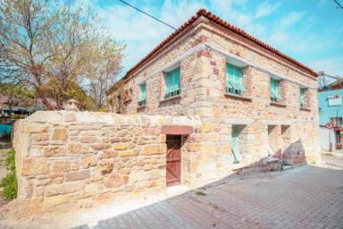 Villa Phocaea