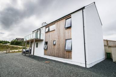 House Badachro