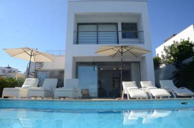Villa  Neo Chorio
