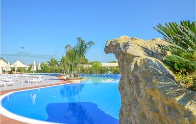 Appartamento con piscina
