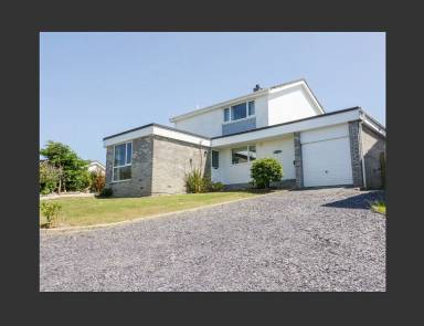 House Cemaes Bay