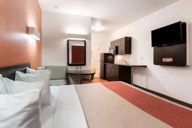 Motel  Kingston Township