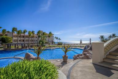 Aparthotel Costa Azul Beach