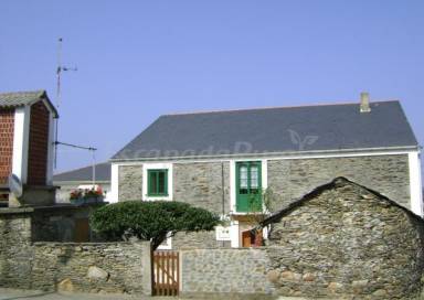 Exquisita casa rural apta para familias con barbacoa, jardín y terraza | Vistas al jardín