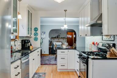 214 m² House