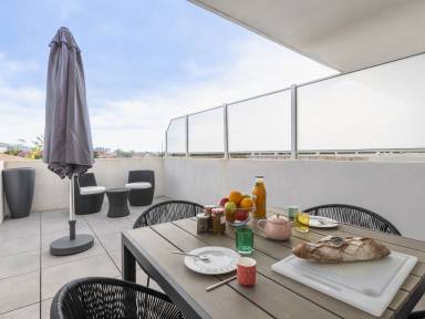 Appartamento con piscina e terrazza