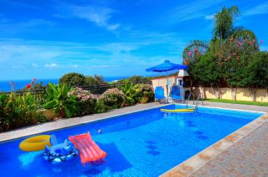 Villa Air conditioning Chloraka