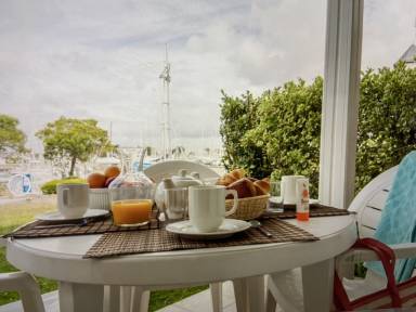 Apartment Pool Arzon